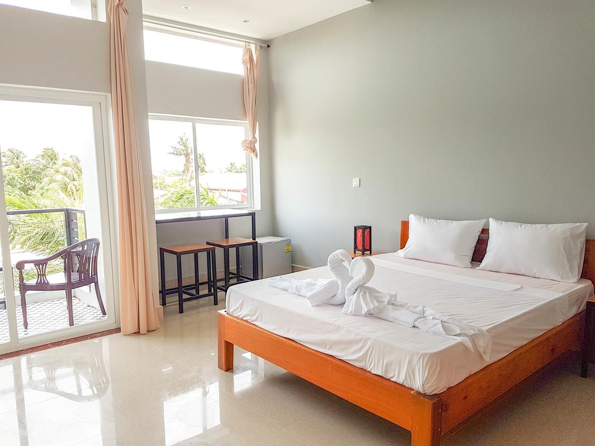 Two Moons Resort Kampot Exterior photo